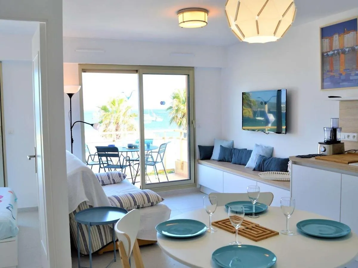 Appartement T2 Climatise Avec Parking A Cavalaire-Sur-Mer - Fr-1-226B-72 アパート